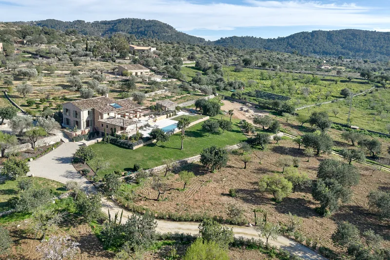 Mediterranean newly built finca with separate guest house in Alaró — photo 1