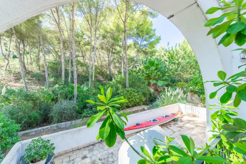 Villa in need of renovation in Costa de la Calma in a dream location — photo 5