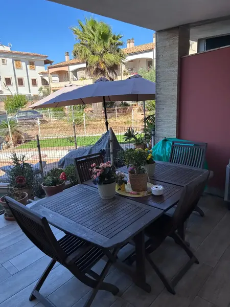 Ref 26262 Excellent semi-detached house in Can Picafort. It has 4 bedrooms, 3 bathrooms, living-dining room, separate kitchen, laundry room, garden — photo 1