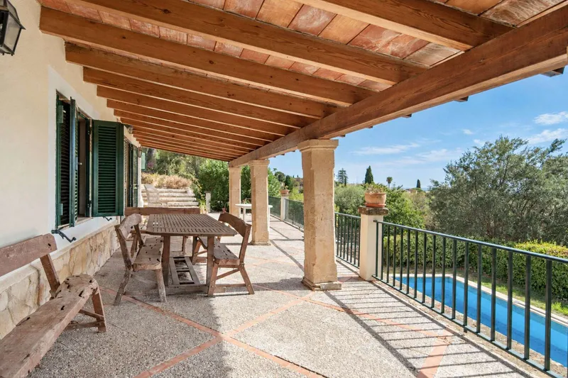 A Mallorcan dream home with ocean views and plenty of potential — photo 8
