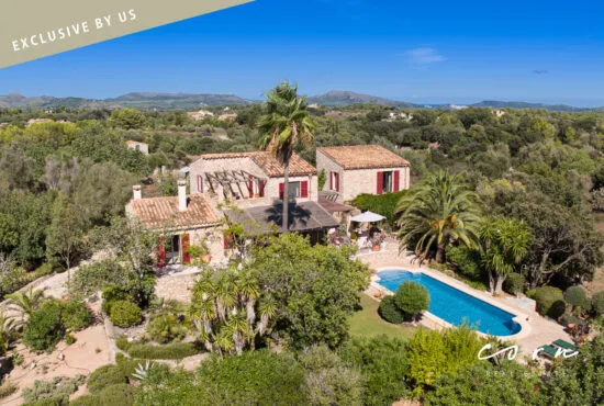 Natural stone finca with guest house, pool and ETV license in Artà — photo 1