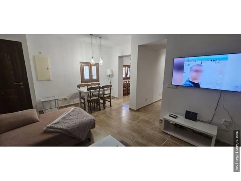 Flat for rent on Calle d'En Gual — photo 5
