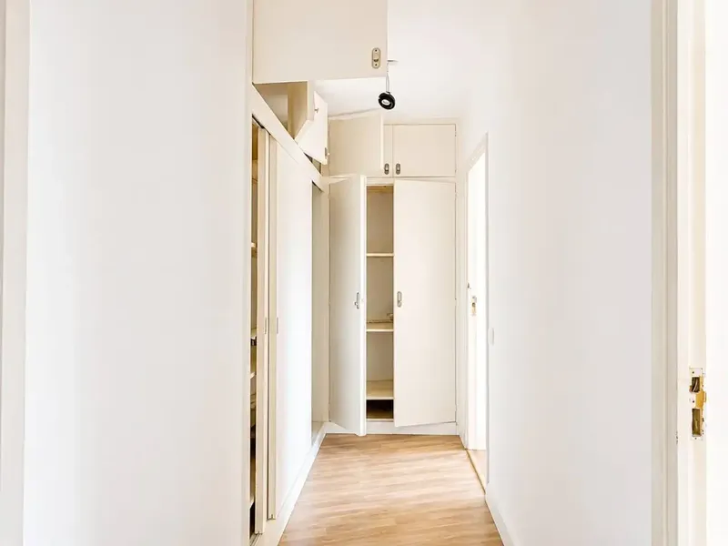 Spectacular 130 m² apartment with great brightness — photo 10