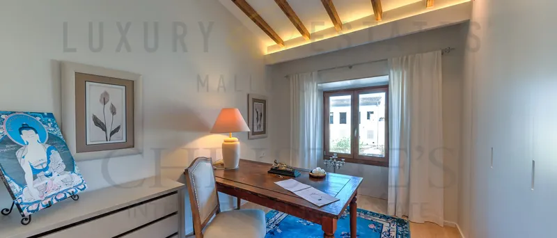 Modern Mediterranean penthouse apartment in Santa Maria in Mallorca — photo 10