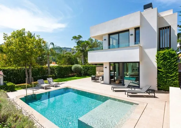 Detached house in Son Vida, Palma de Mallorca — photo 1