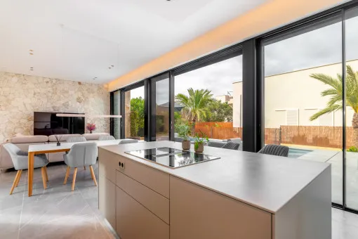 Sa Rapita, Modern and Luxurious Villa in Sa Ràpita with 2 Pools — photo 7