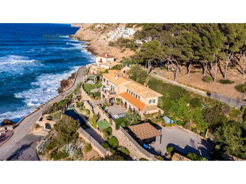 Villa in Pollença, Province of Balearic Islands — photo 1