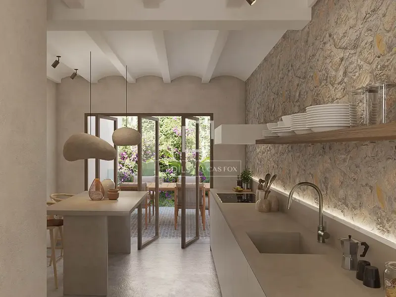 Nestled in the charming village of Búger, on the main square, this authentic Mallorcan house offers a unique opportunity to create — photo 2