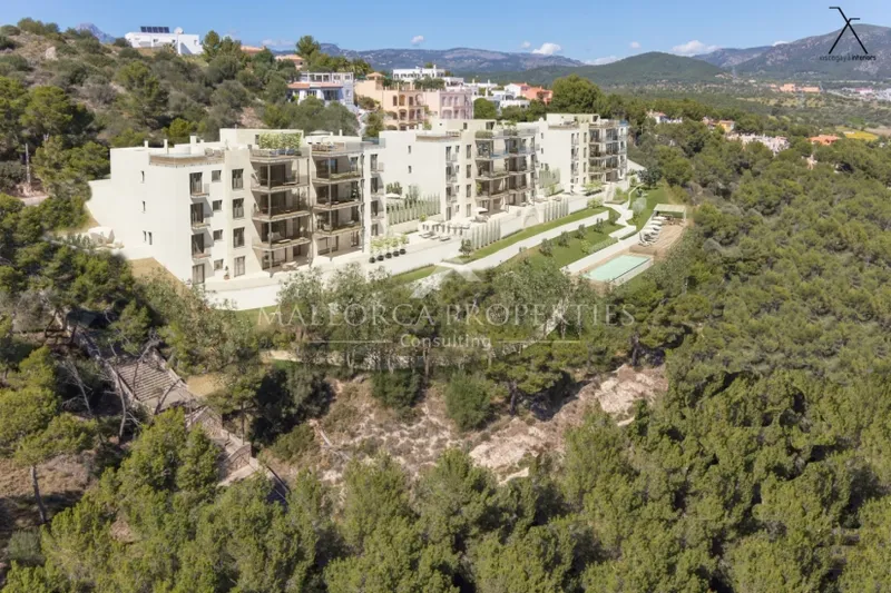 Luxury garden apartment under construction in Santa Ponsa — photo 1