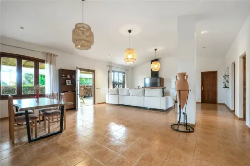 Manacor, charming finca with pool in a quiet location with panoramic views of nature in Son Mas — photo 4