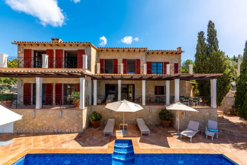 Calvia, Exclusive villa near Calvià / Son Font - elegance, privacy and sea views. Available from [redacted] — photo 3