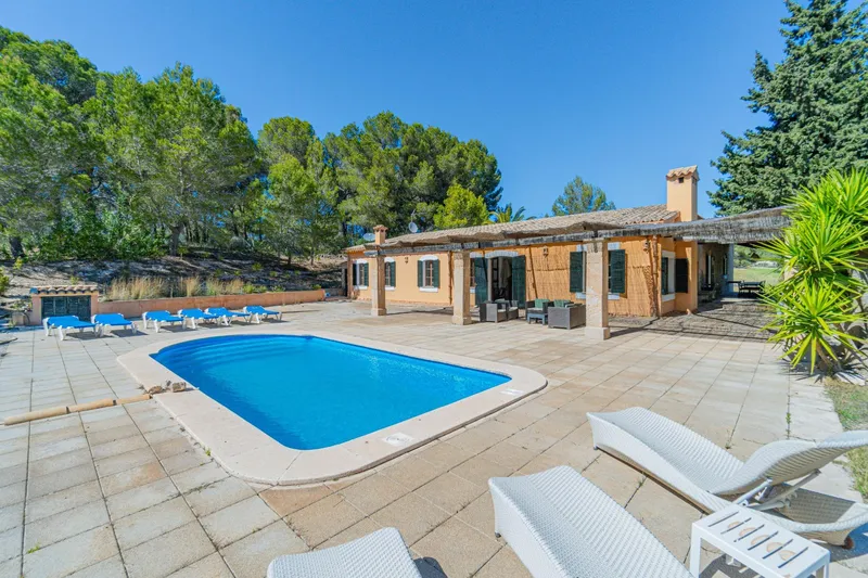 Finca with vacation license — photo 2