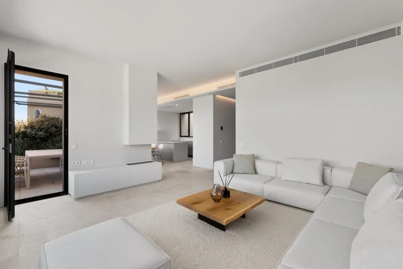 Contemporary Mediterranean villa with sea views and rental licence in Port d’Andratx — photo 10