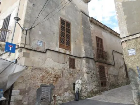 House - Sineu, Built Surface 1075m2, 7 Bedrooms, 3 Bathrooms. — photo 1