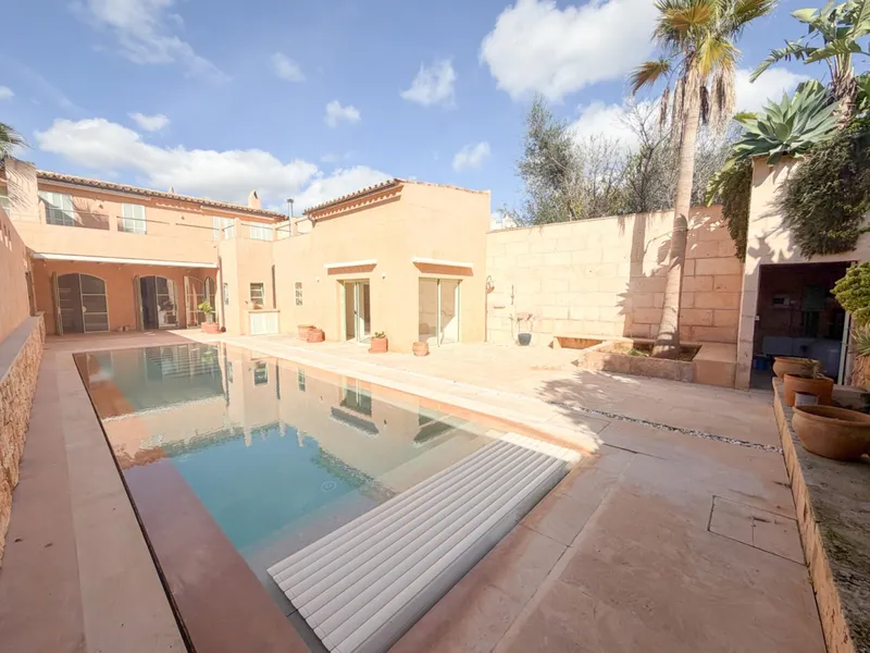 Detached Villa in Ses Salines — photo 1