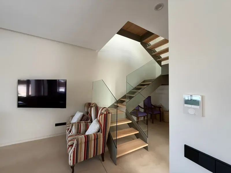 This beautiful 221 m² home has been built with modern high-quality materials, while respecting the traditional Mallorcan architecture — photo 5