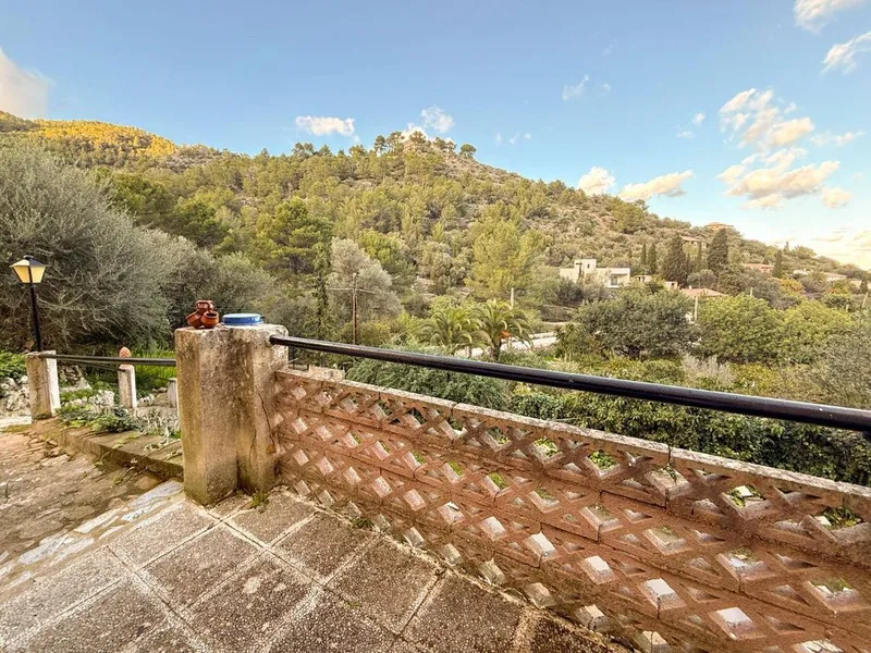 Detached house in Mancor de la Vall, Province of Balearic Islands — photo 1