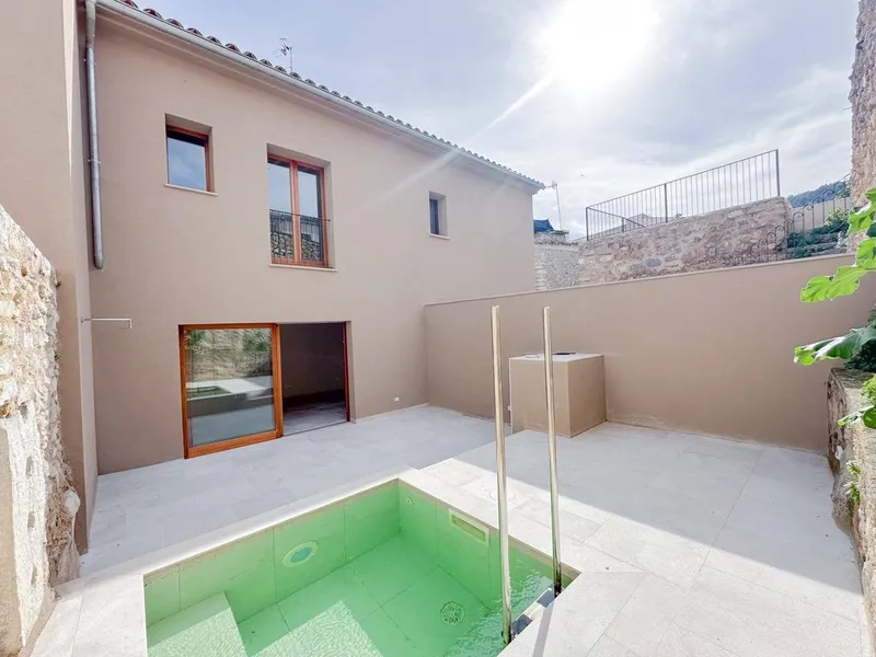 Luxury home in Mancor de la Vall, Province of Balearic Islands — photo 1