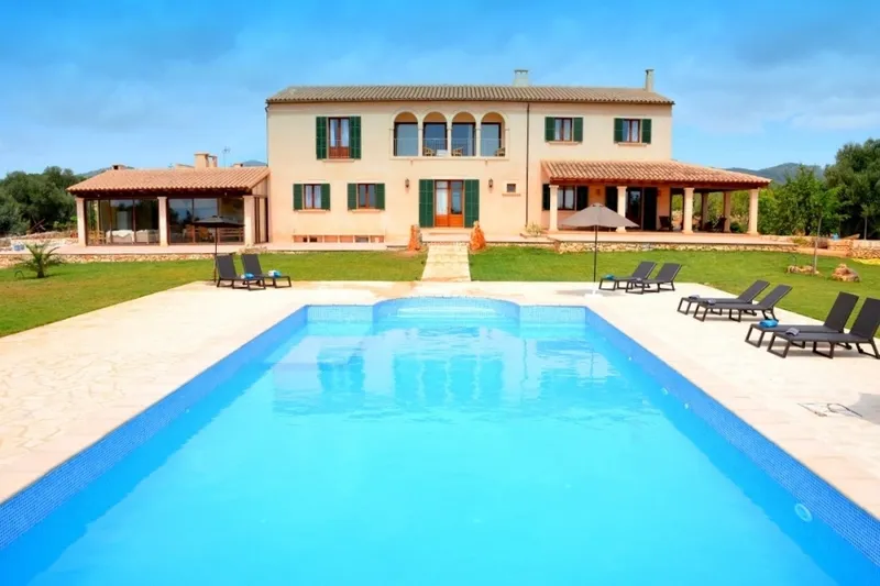 Luxury country home with sea view in Portocolom — photo 1