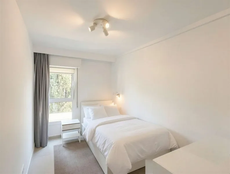 Exclusive beachfront apartment — photo 12