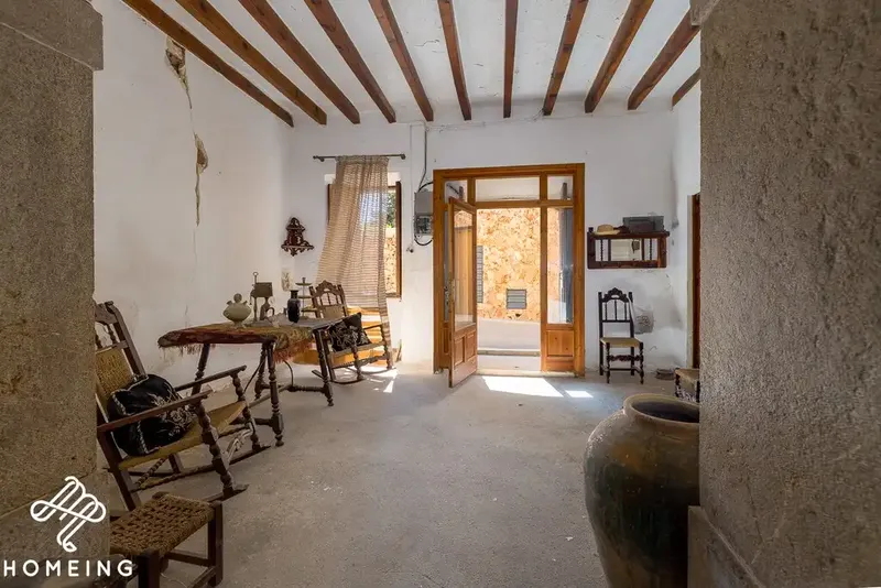 Exclusive with Homeing Mallorca, authentic village house from 1850 to renovate in the center of Costitx. — photo 7
