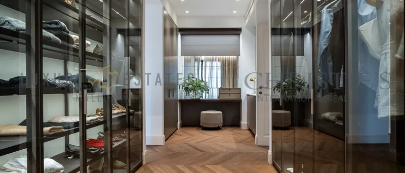 Unique lavishly renovated townhouse in the heart of Palma — photo 12