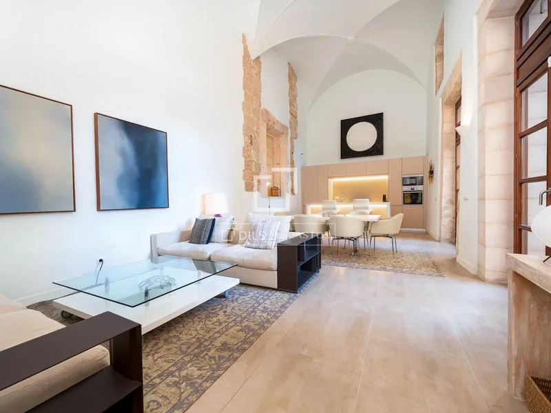 178m² apartment with 48m² terrace for sale in Palma de Mallorca — photo 2