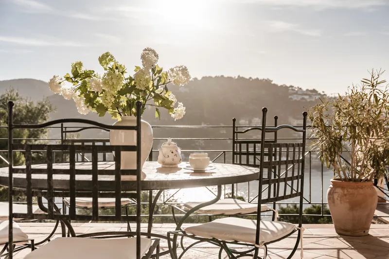Impressive villa with lots of potential, pool and fantastic sea and harbor views in Port d'Andratx — photo 9