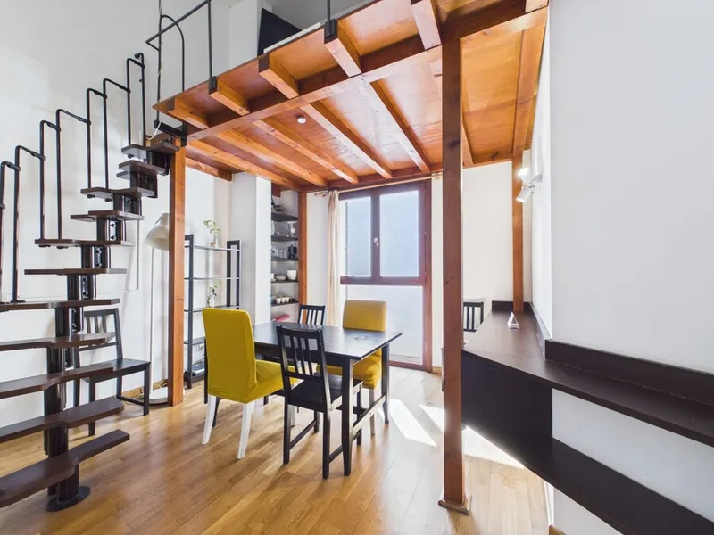 Charming Third-Floor Apartment in a Prestigious Old Town Building, near Plaza de la Mercè — photo 4