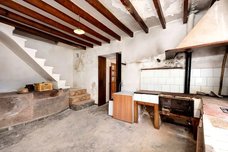 House to Renovate in Puerto de Sóller — photo 8
