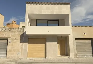 House for sale in Llucmajor — photo 1