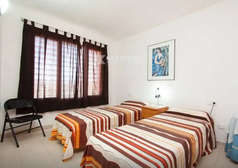 Ideal rental for companies, this spacious temporary rental apartment is just 50 metres from Can Pastilla beach in Palma — photo 12