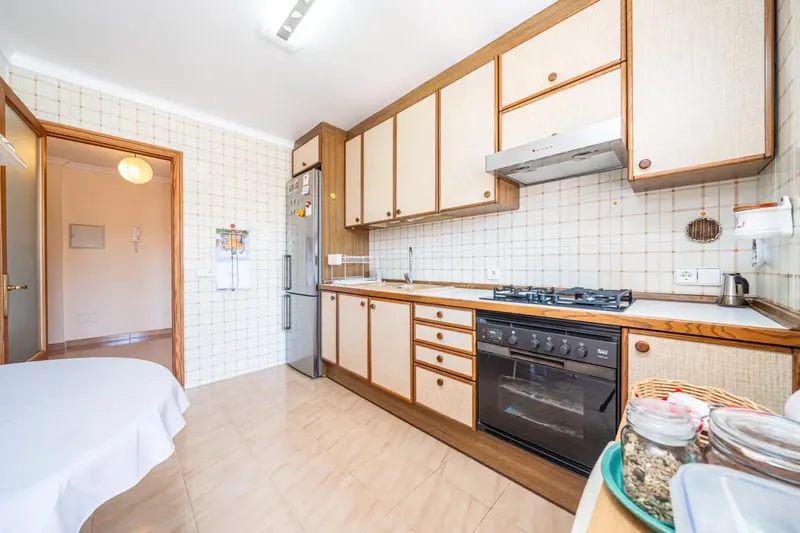 We present this bright third floor without elevator located in one of the most demanded areas of the east coast of Mallorca: Cala Millor. — photo 9