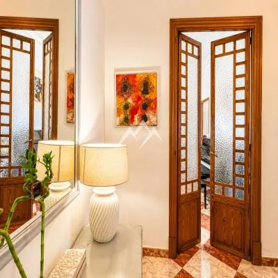 Grand stately apartment in the old town, Palma — photo 2