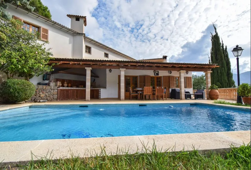 Charming sunny villa with pool, garden and tourist license in Port de Sóller — photo 5