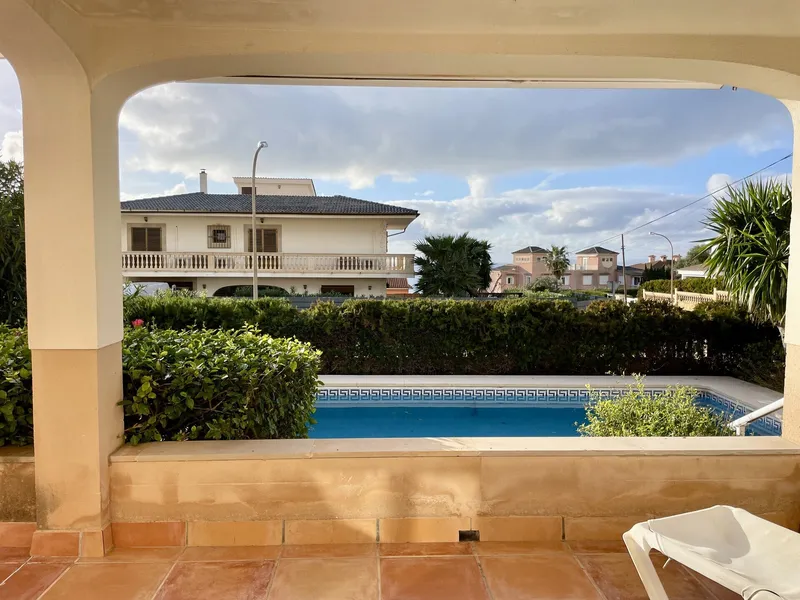 Magnificently situated terraced house with sea views and pool in Bahía Grande — photo 12