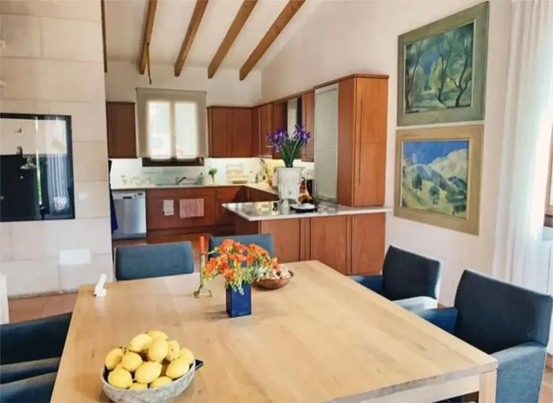 Magnificent house in one of the most sought-after areas of Mallorca, in Sencelles, ideal for those seeking peace and well-being, also an — photo 1