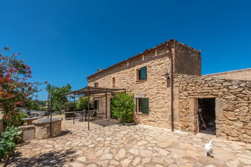 Authentic pool finca in Mallorca – rural dream location with pool, tennis court, boules + ETV license — photo 1