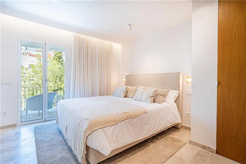Design apartment of approximately 159 m² in the heart of Palma — photo 7
