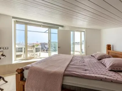 Exclusive: Residential house with holiday license and premises in Puerto Alcudia — photo 5