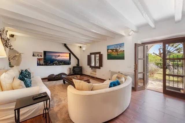 Renovated country home for sale between Santa Maria and Bunyola, Mallorca — photo 4