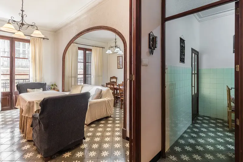 Charming Mallorcan townhouse in Sóller with wonderful mountain views, just a few minutes' walk from — photo 3