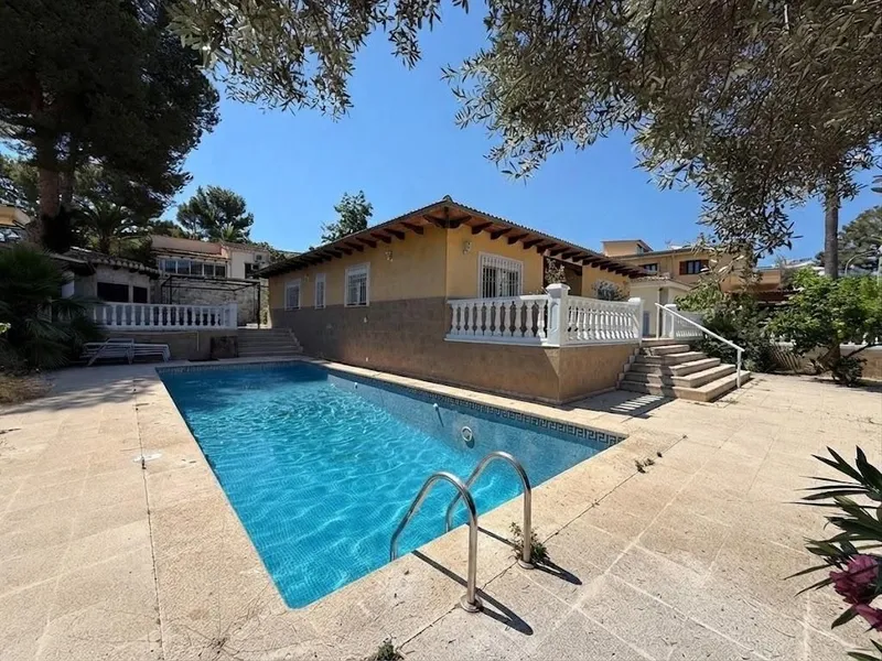 Detached House in Calvià, Province of Balearic Islands — photo 1