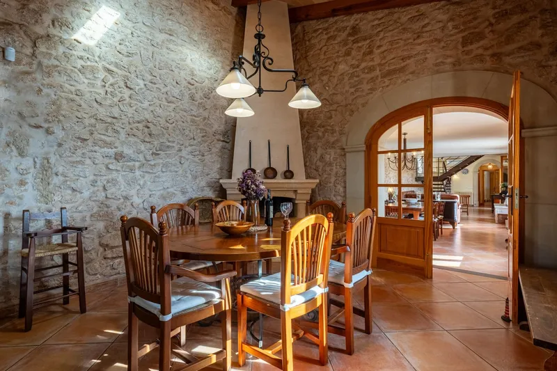 Authentic finca near Santanyí with holiday rental licence — photo 11