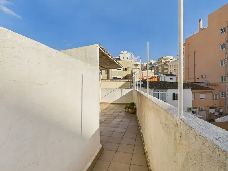 Three-Bedroom Apartment with Private Terrace in Tranquil Area of Son Espanyolet — photo 10