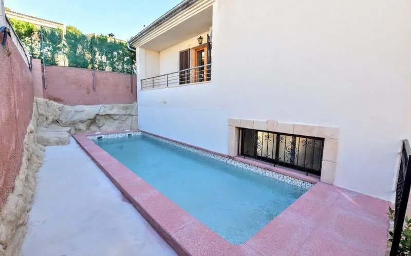 Chalet with rental licence — photo 8