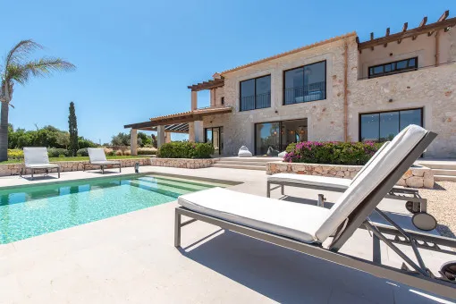 Cala Llombards, unique luxury finca with pool and breathtaking sea views in an exclusive location — photo 7