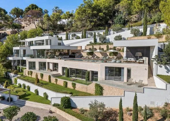 Detached house in Son Vida, Palma de Mallorca — photo 1