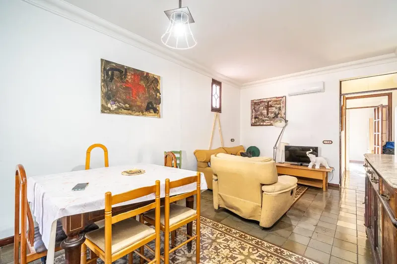3-bedroom penthouse on Calle Conde de Barcelona — photo 10
