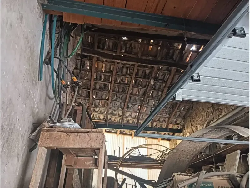 Village house to renovate with great potential — photo 4